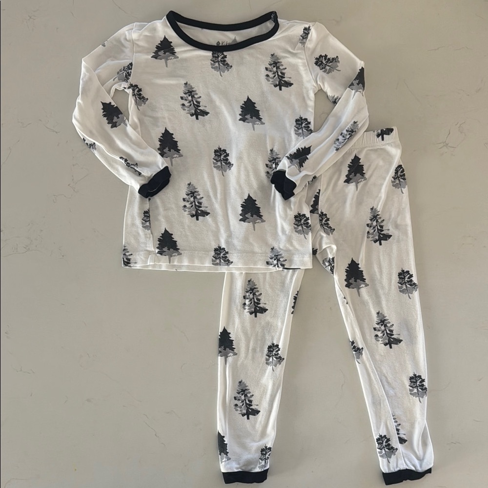 Kyte Baby Toddler Pajama. Size 3T GUC